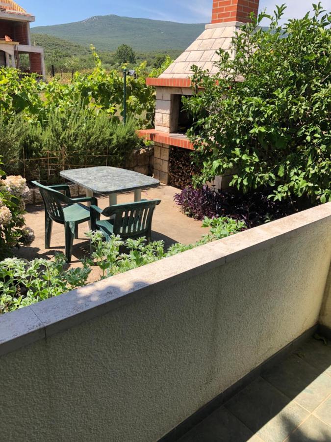 Villa Marijana Sreser Buitenkant foto