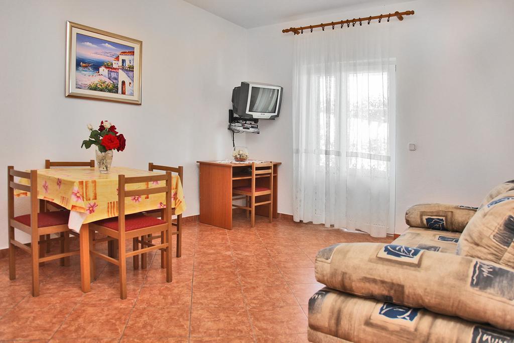 Villa Marijana Sreser Buitenkant foto