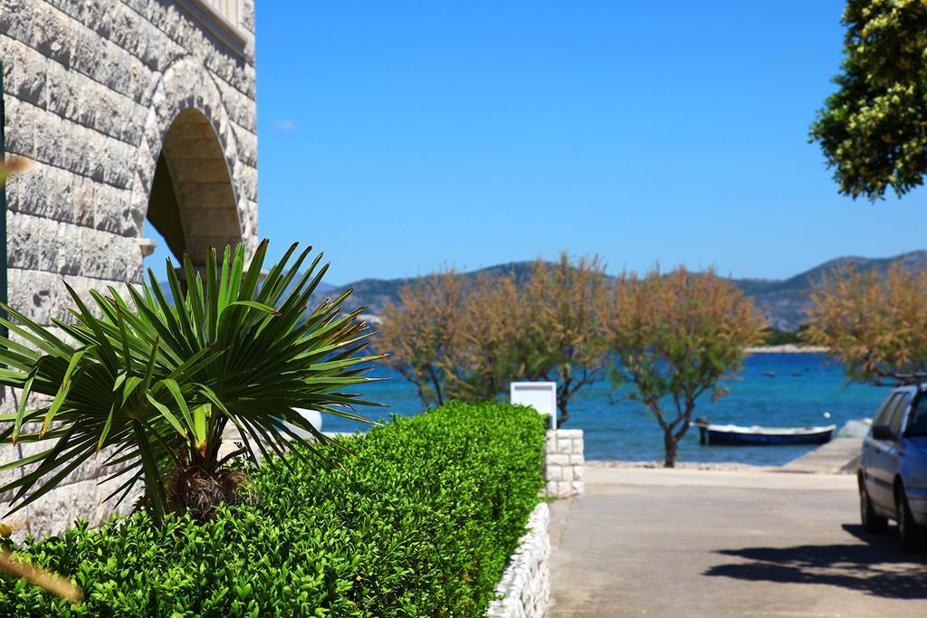 Villa Marijana Sreser Buitenkant foto
